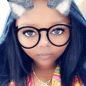 Meet your Posher, Destiny